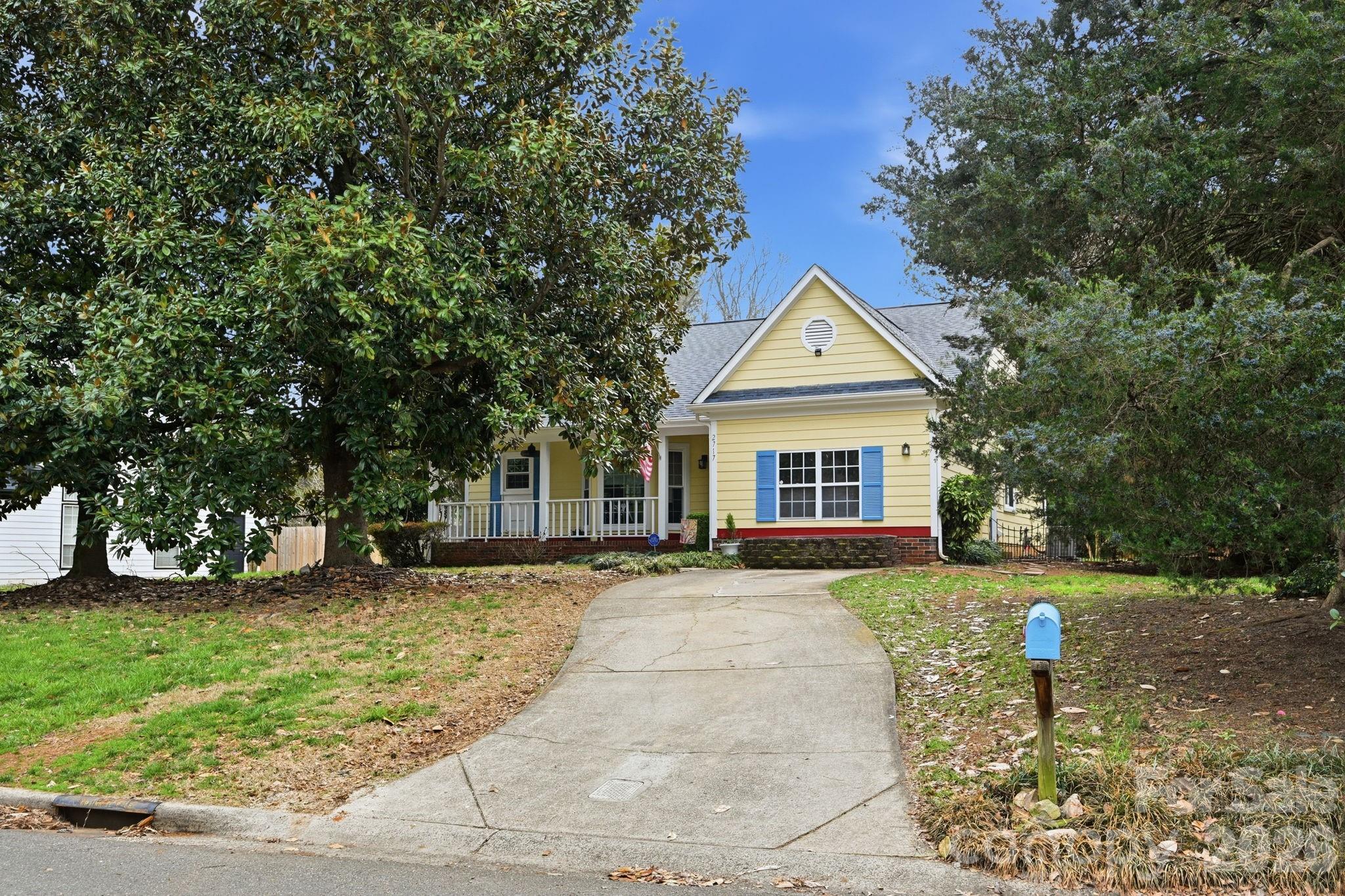 Olde Whitehall - Residential