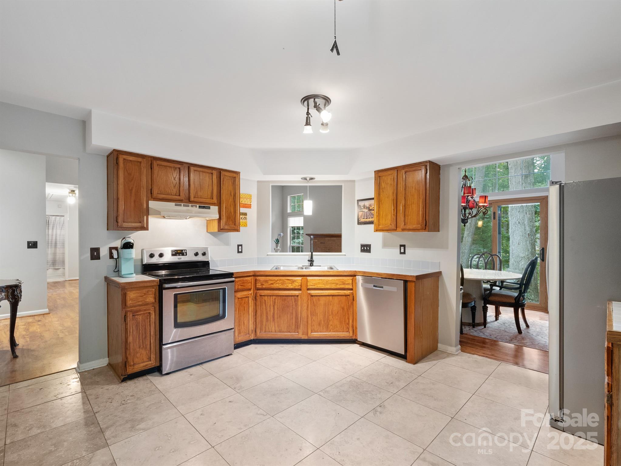 Cedarfield - Residential