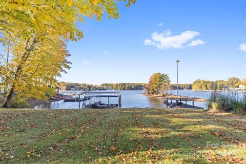 2511 Primm Road Denver NC 28037