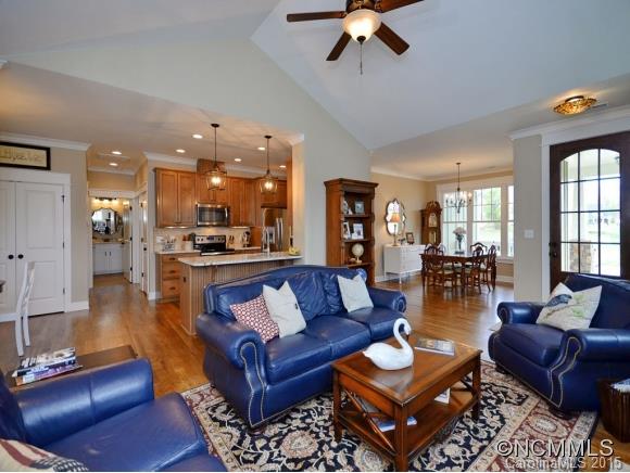 Hollabrook Farm - Residential