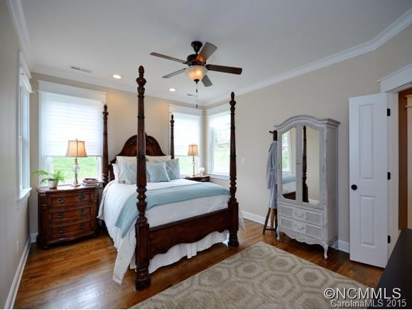 Hollabrook Farm - Residential