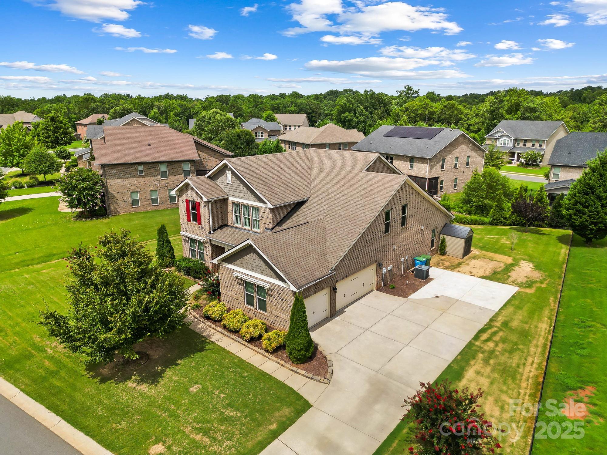 4201 Thames Circle