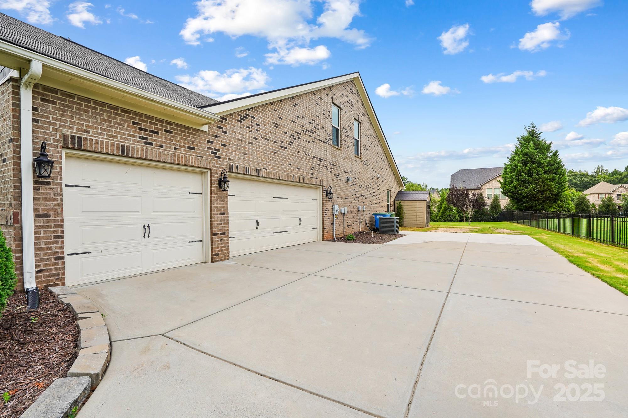 The Preserve At Riverchase - Residential