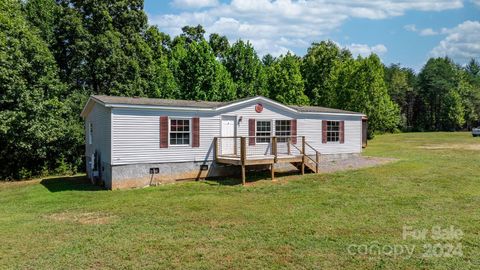 A home in Hickory