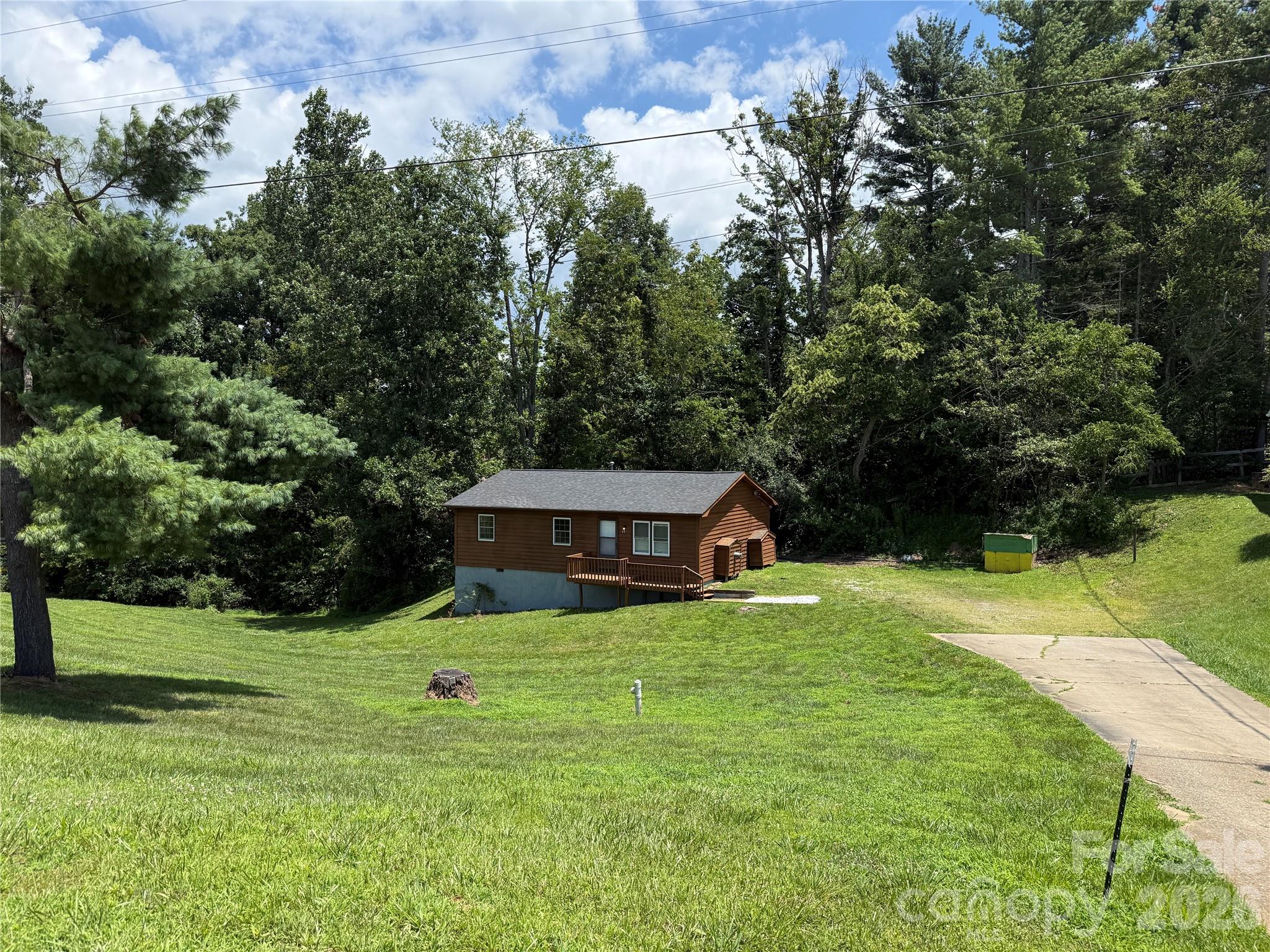 45 Ollie Weaver Road