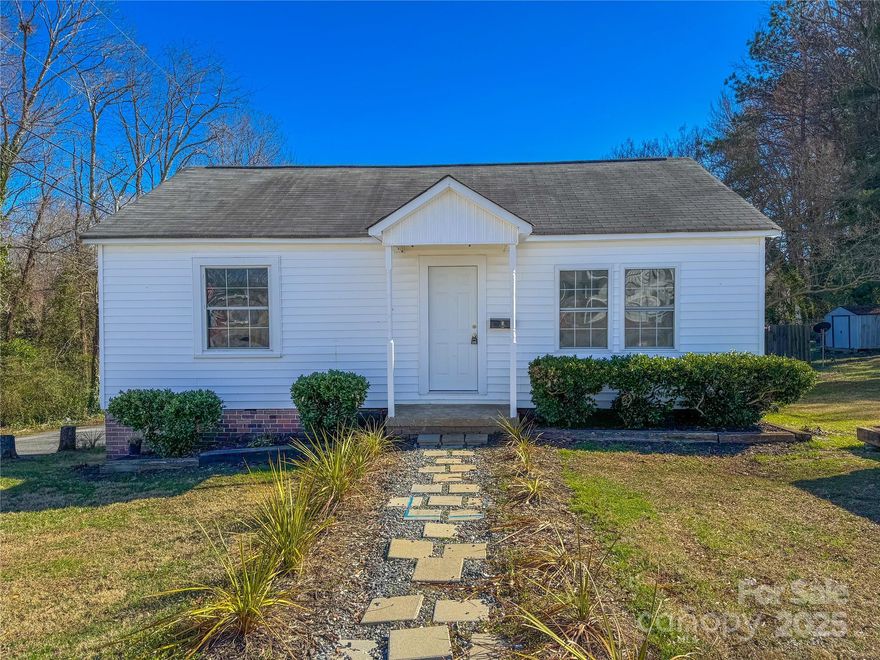 Looking to add to your rental portfolio or possible fix and flip? Check out this 2BR 1BA Bungalow in Lincolnton! Used as an income producing rental for years. Inside features hardwood floors in living room and down the hall. Kitchen with dining area. Large living room. Two bedrooms with hallway bath. Corner lot. City water & sewer. ***Offer Deadline Monday 3/10 at Noon***