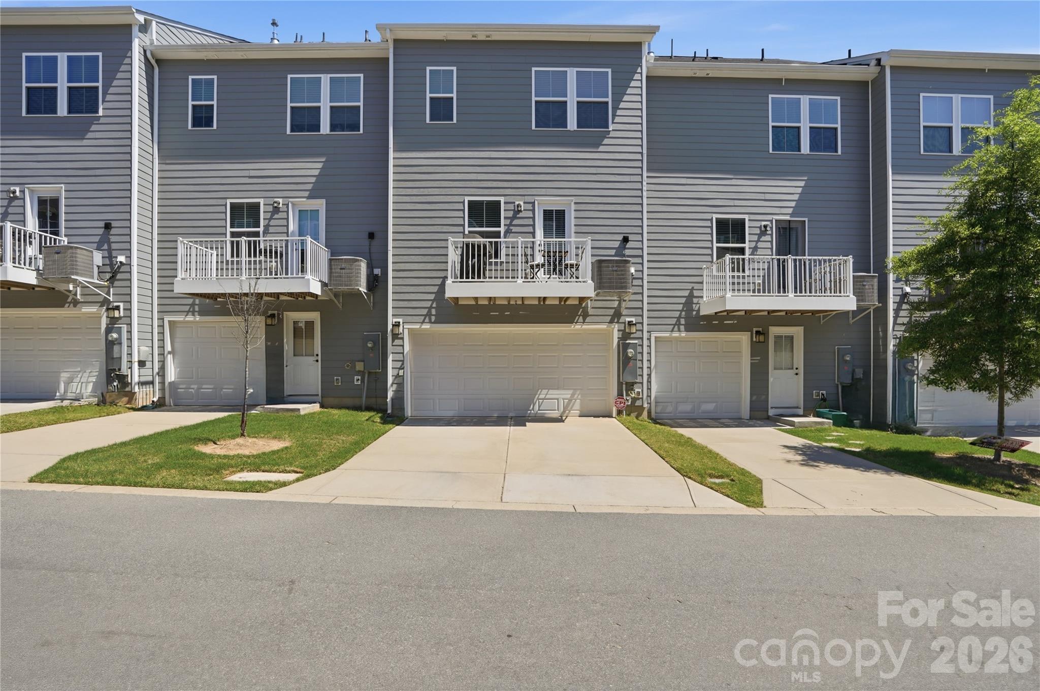 Riverbend Towns - Residential
