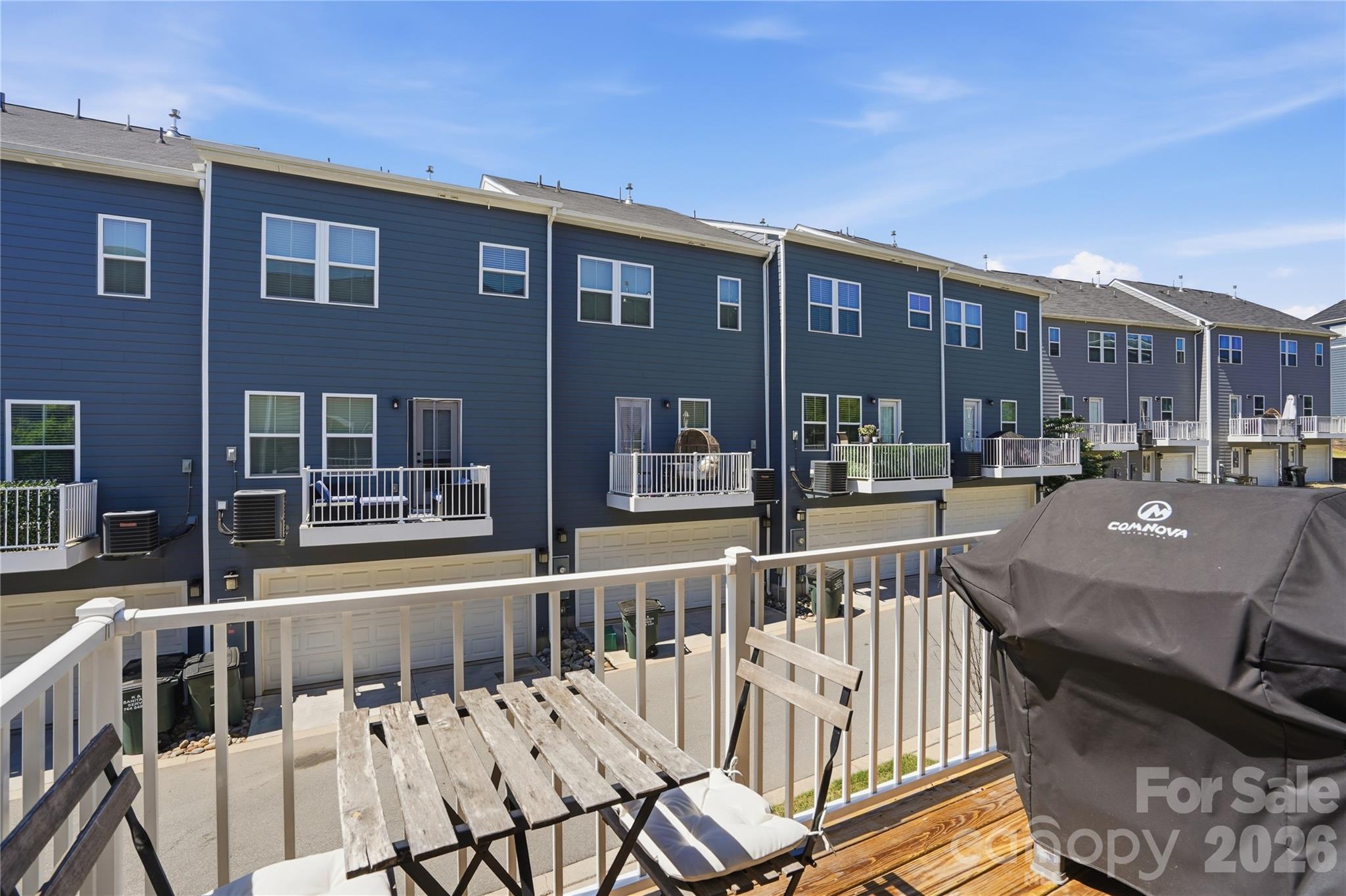 Riverbend Towns - Residential