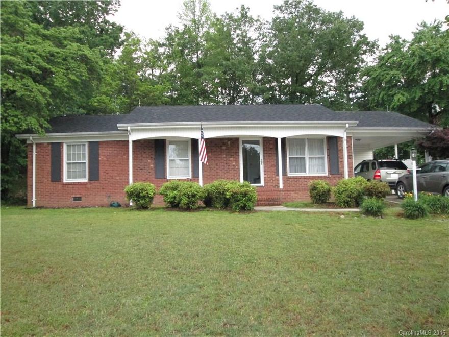 New roof 2013. New Trane HP & duct work 2012. All kitchen appliances to convey. Freshly painted and ready to move in.  Huge wired workshop.  Partially fenced side patio is perfect for entertaining.   .5 mile to Faith Elementary.  Walk to Faith Soda Shop and Faith 4th Celebration!  Great location.