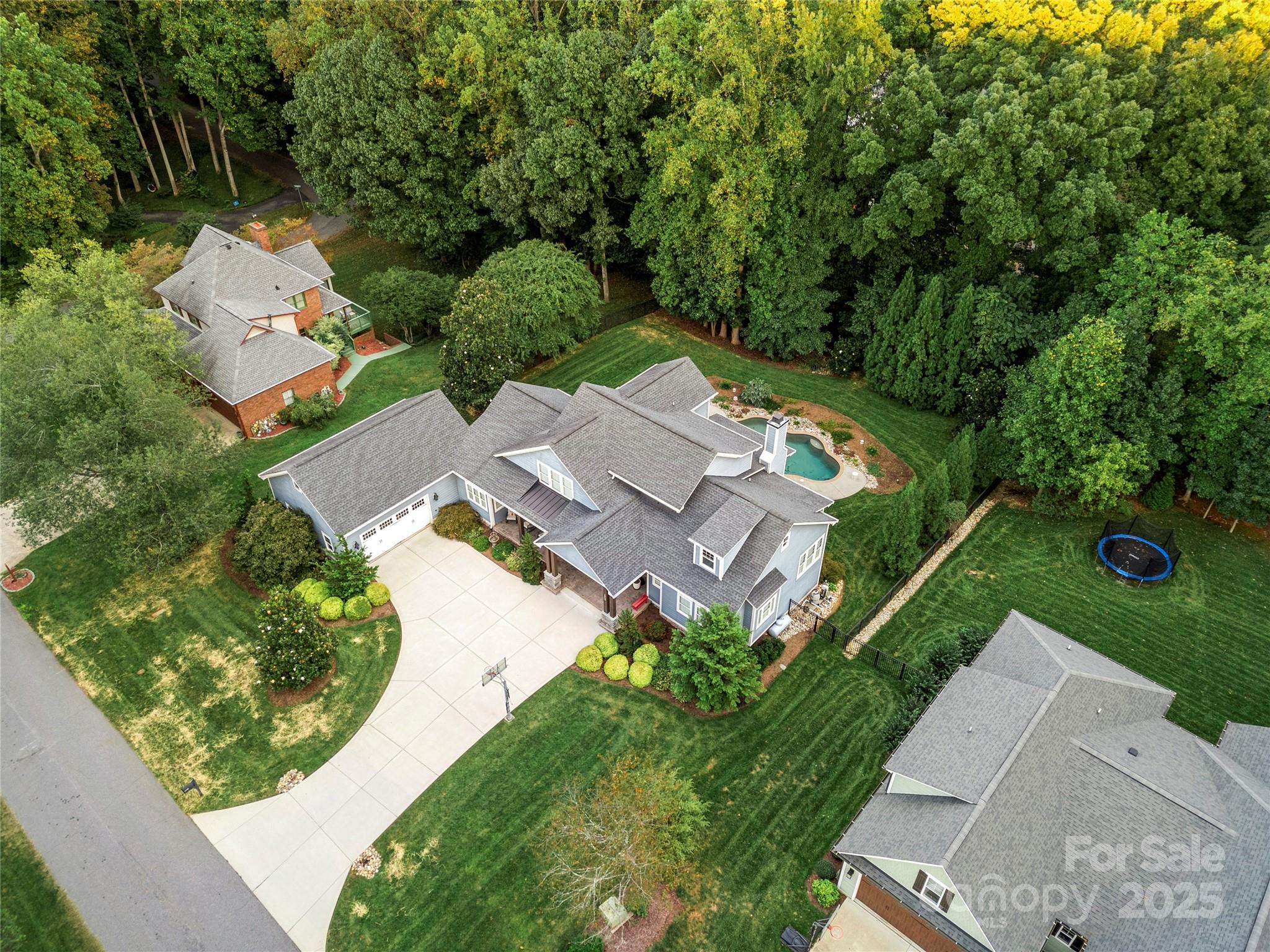1068 Grant Drive