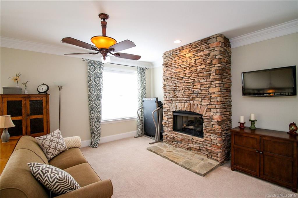 Crown Harbor - Residential