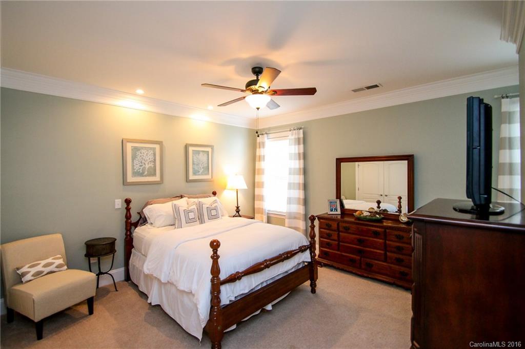 Crown Harbor - Residential