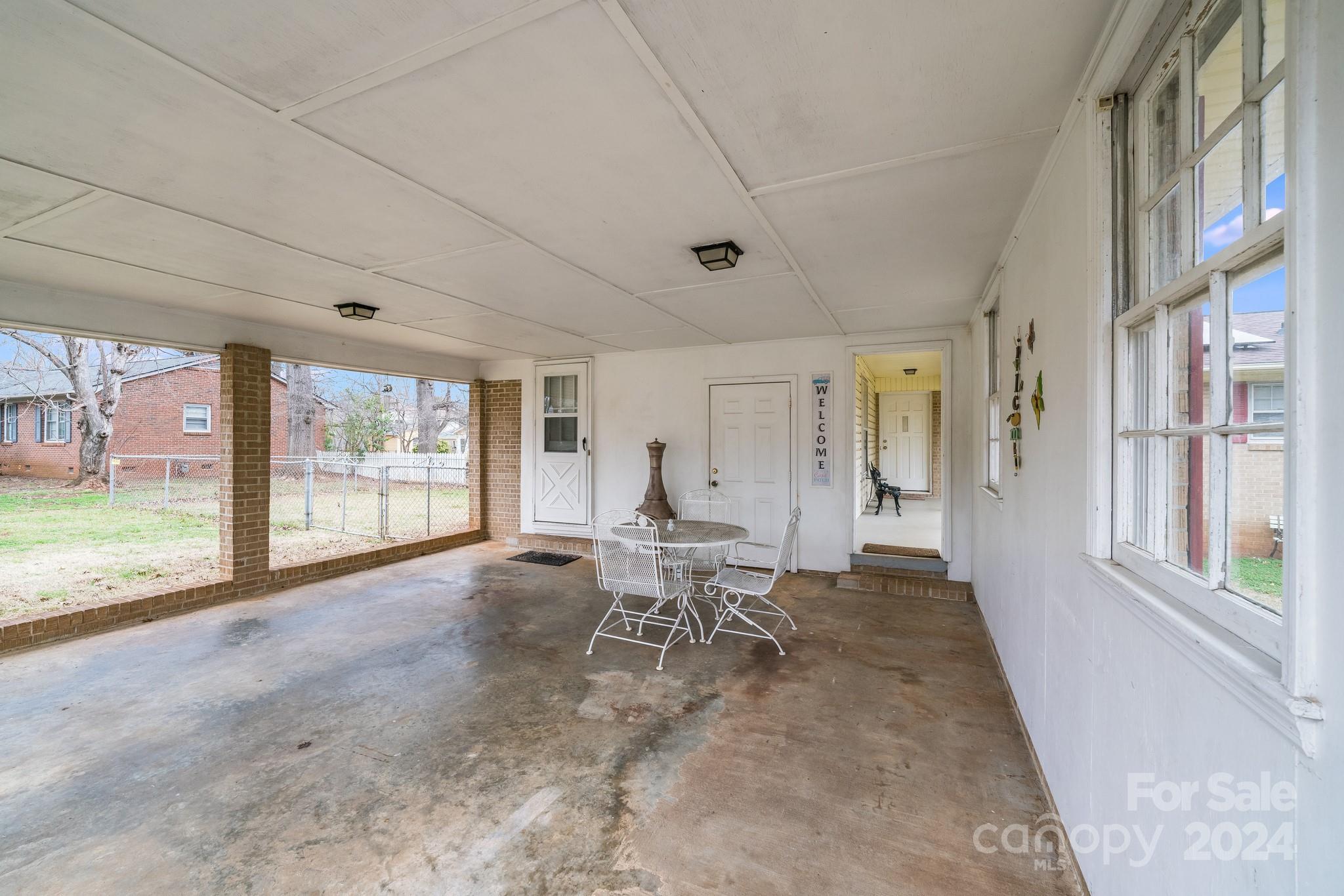 Winthrop Downs - Residential