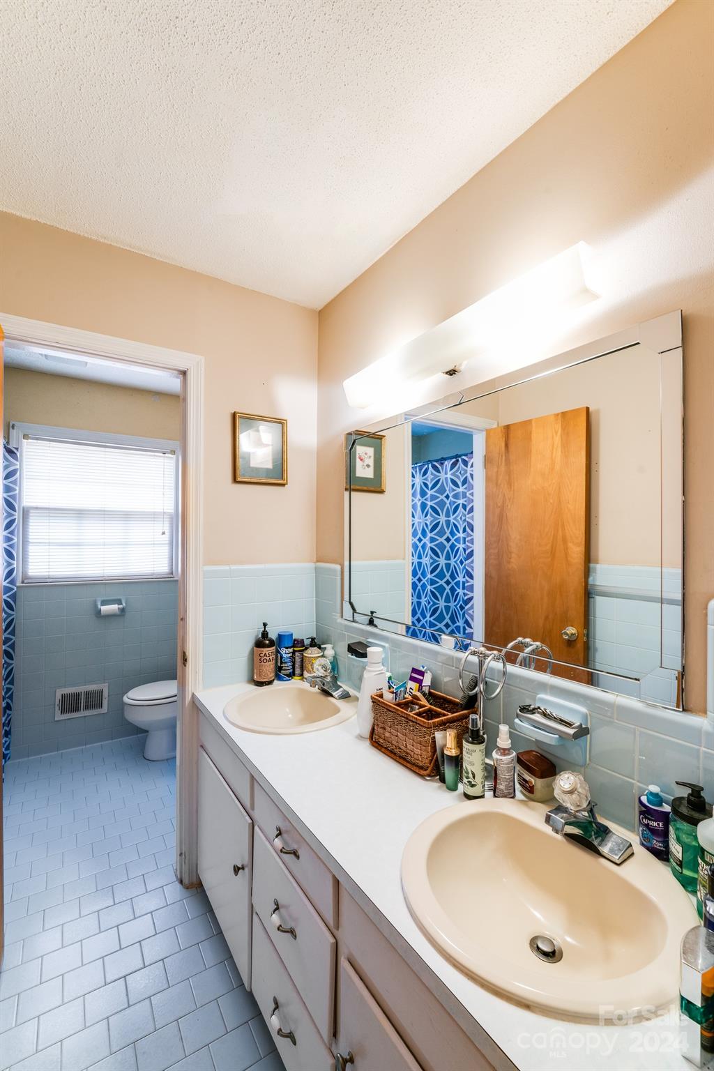 Winthrop Downs - Residential