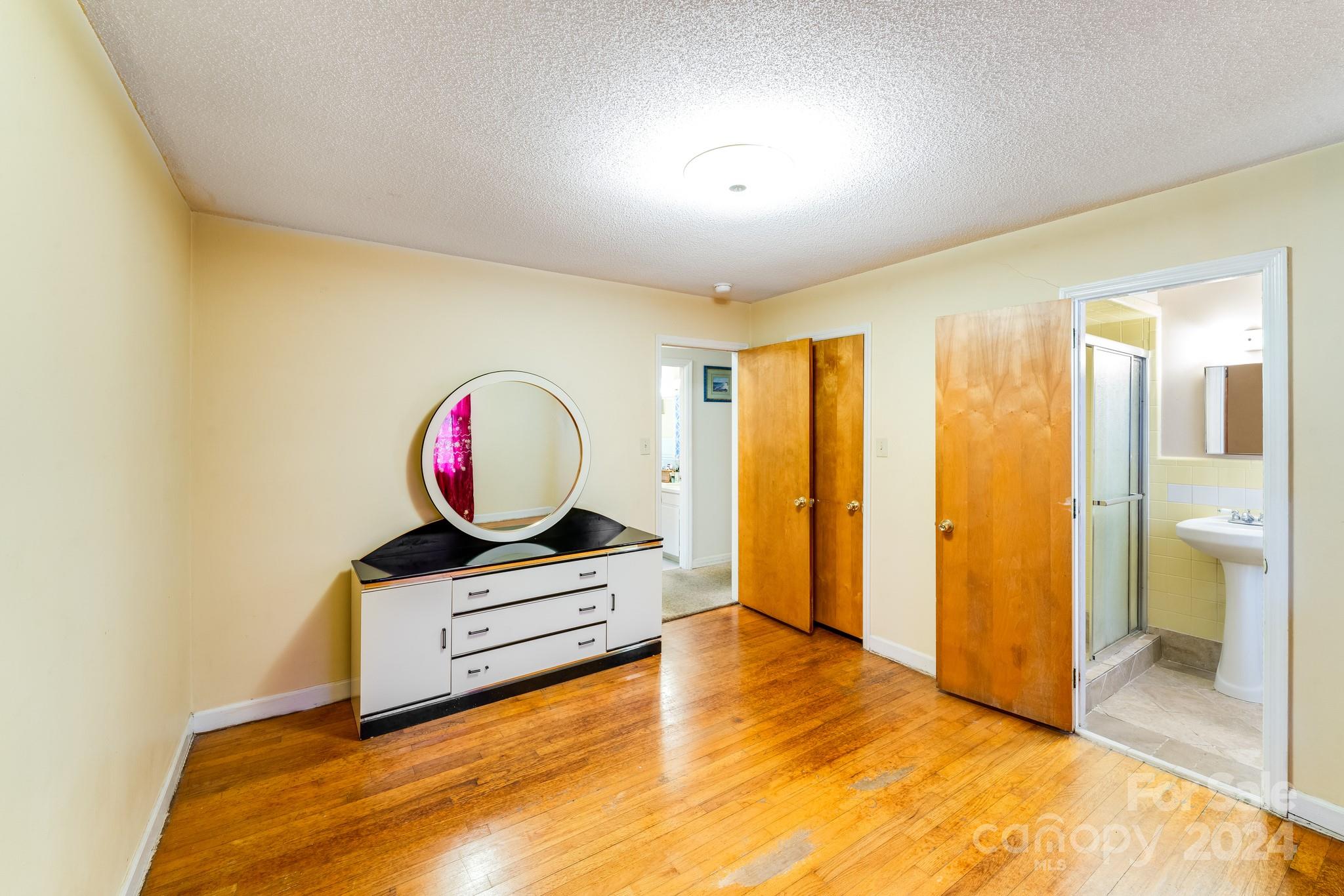 Winthrop Downs - Residential