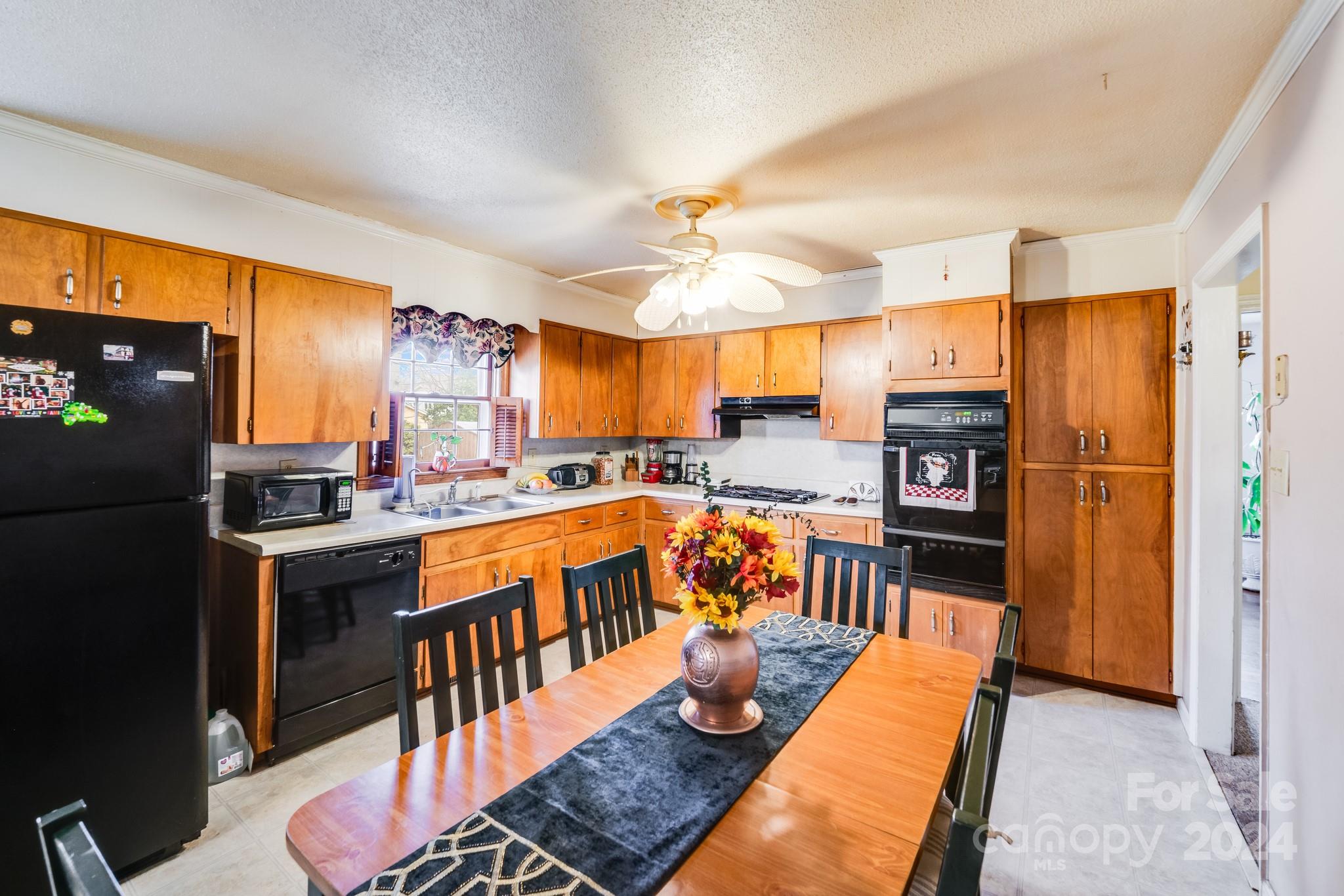 Winthrop Downs - Residential