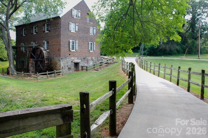 Yorkshire Farms - Residential