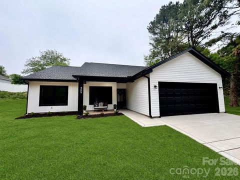325 N Chapel Street Landis NC 28088