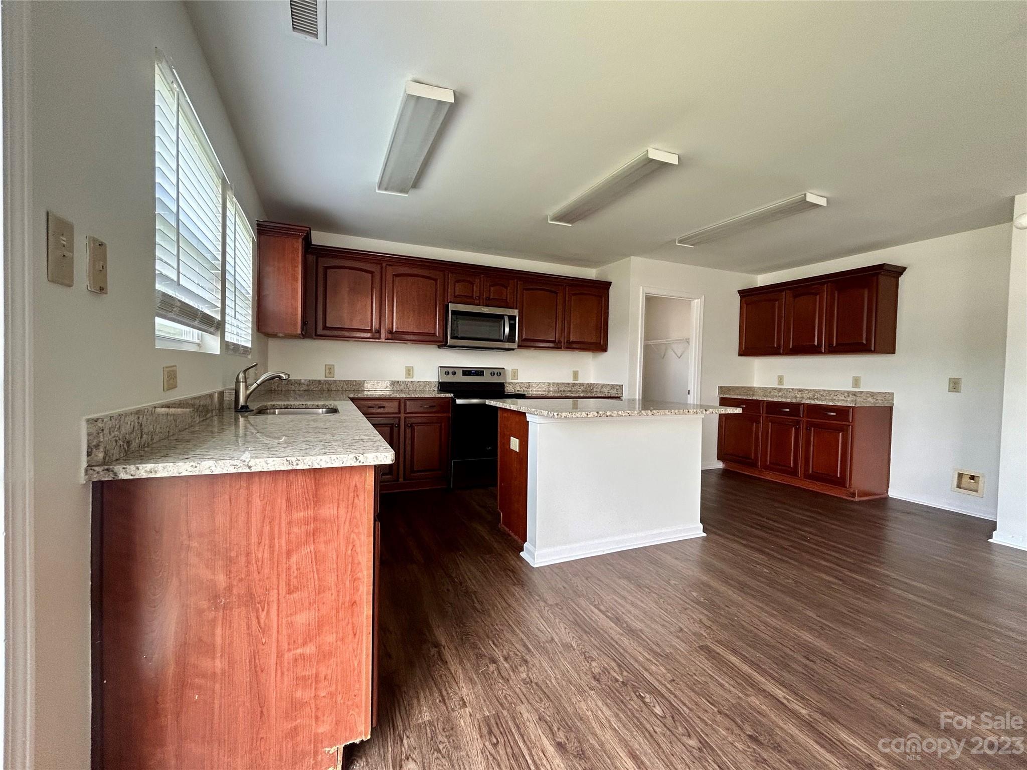 Western Woods - Residential