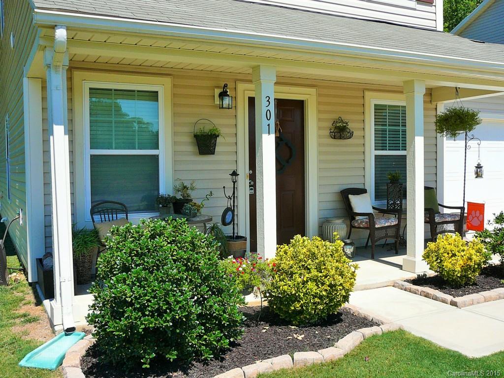 The Oaks Of Landis - Residential