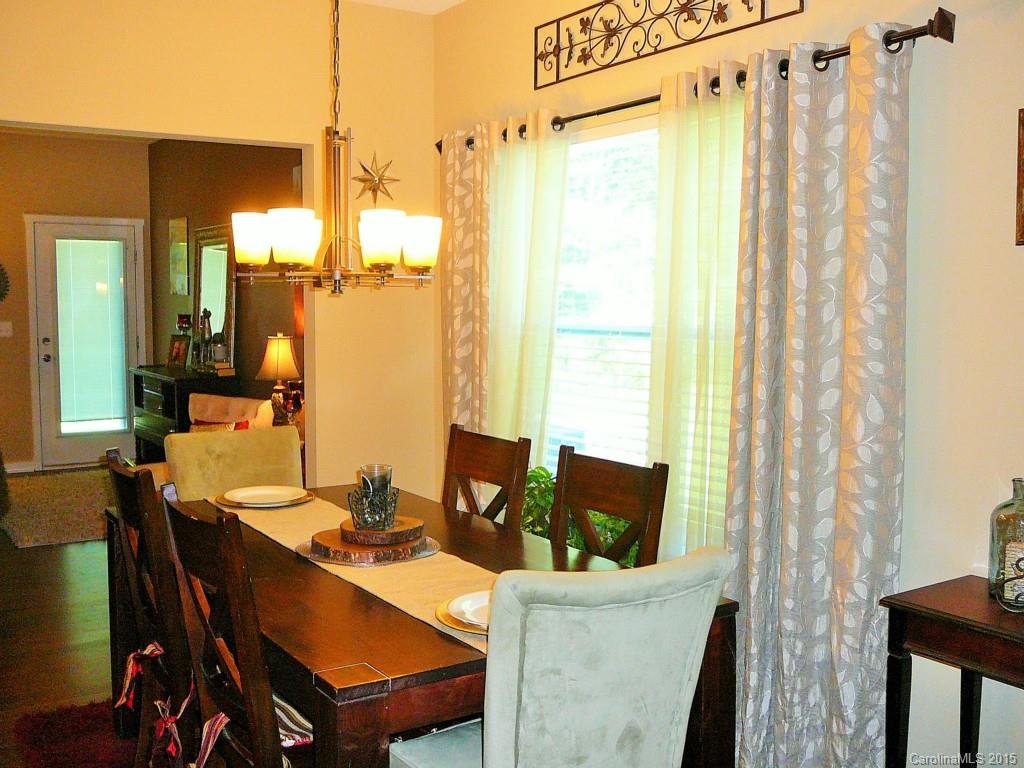 The Oaks Of Landis - Residential