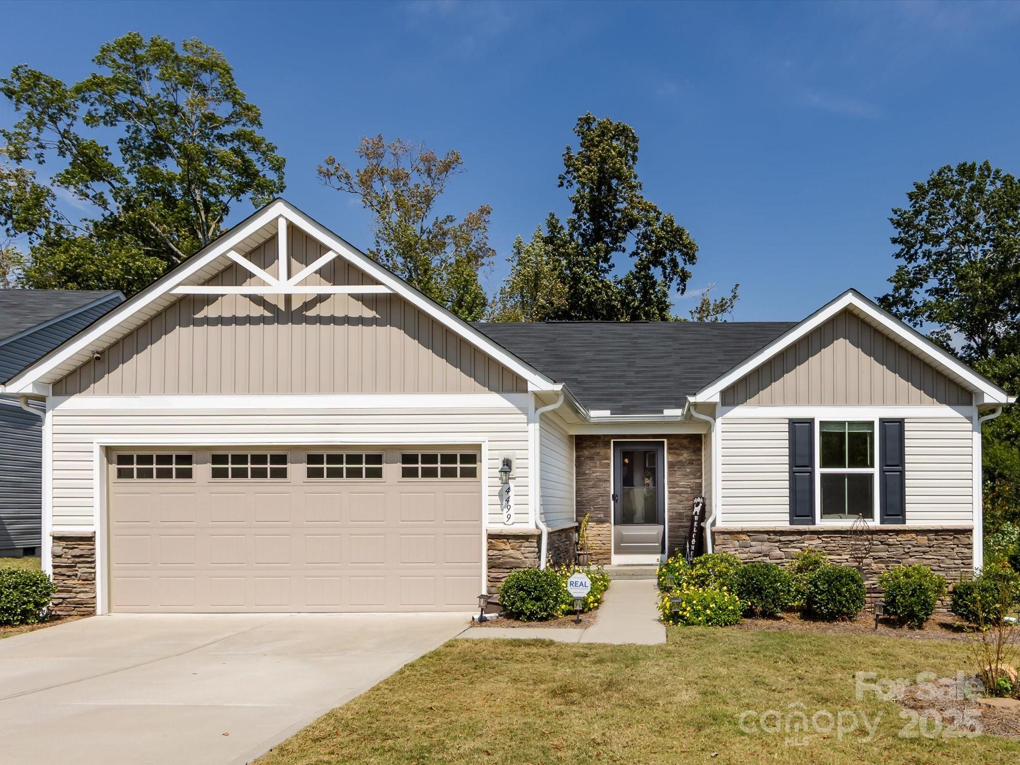 4499 Hunton Dale Road NW