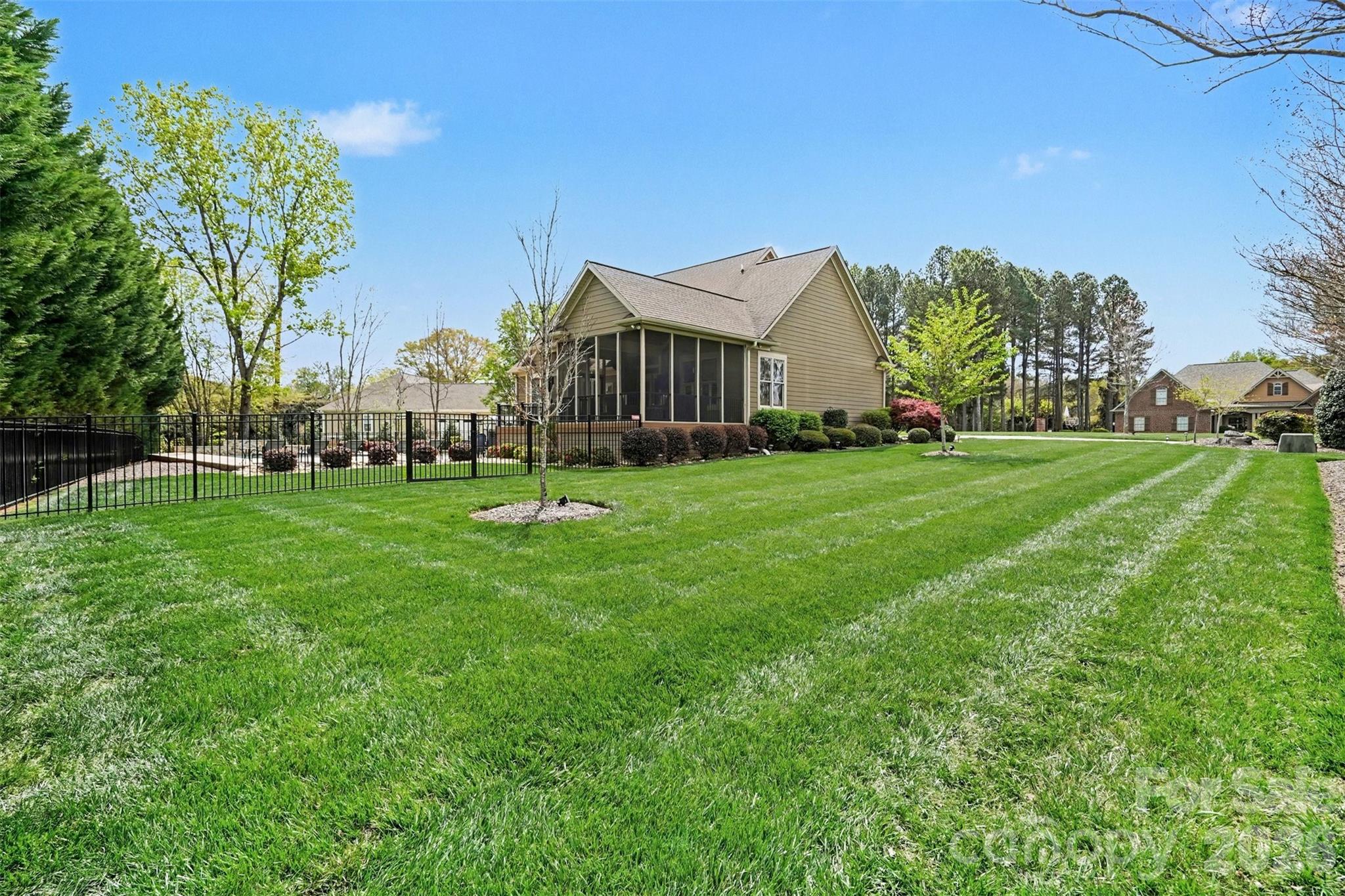 Johnsfield - Residential