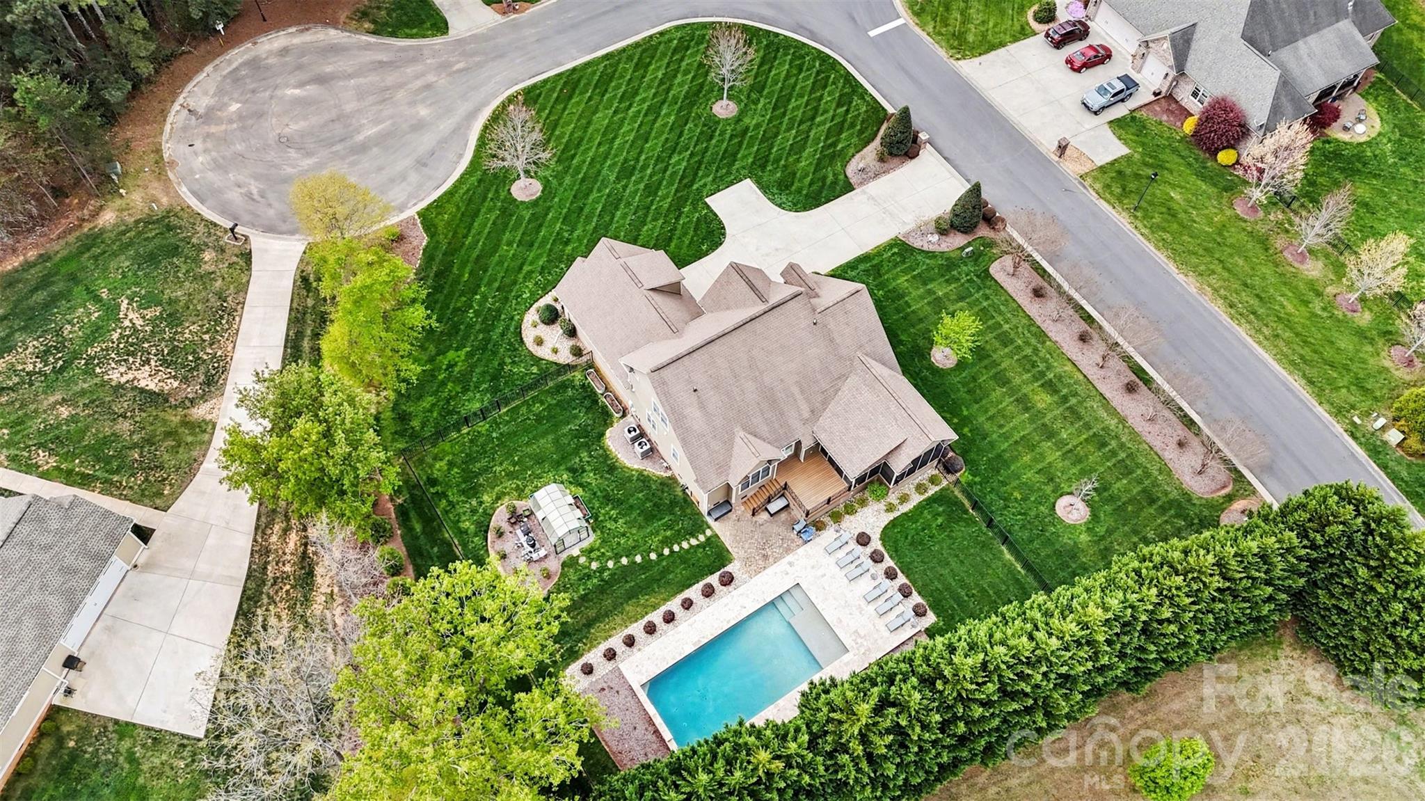 505 Williamsfield Drive