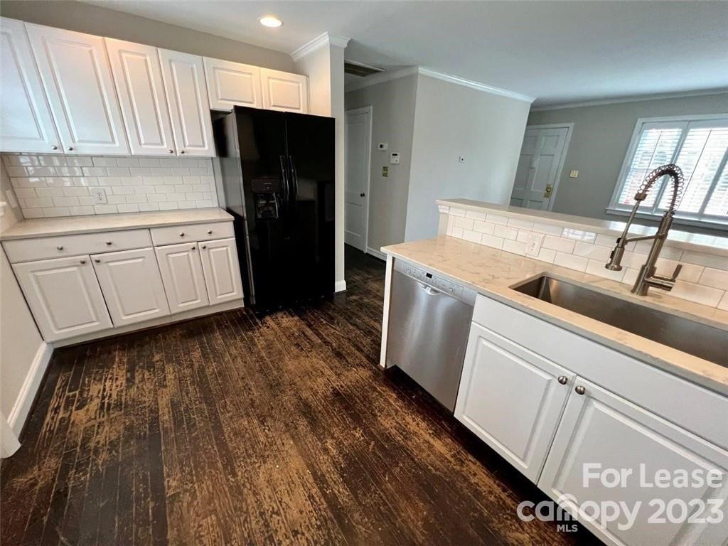 Scotland Colony - Residential Lease