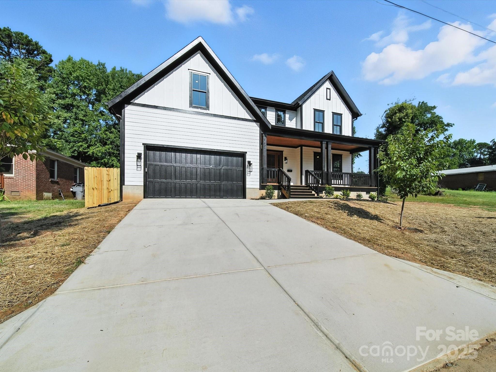 1807 Kennesaw Drive