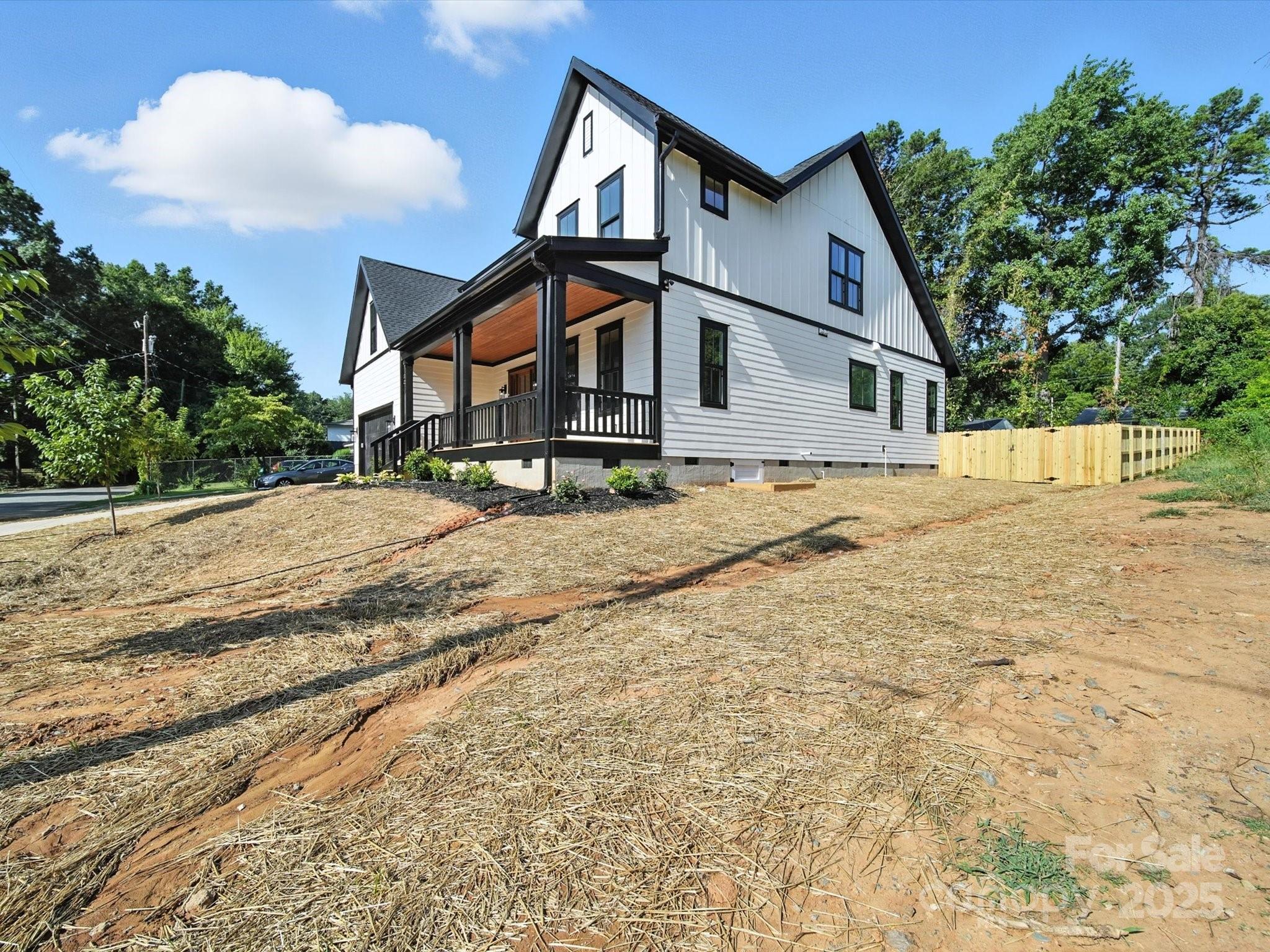 1807 Kennesaw Drive