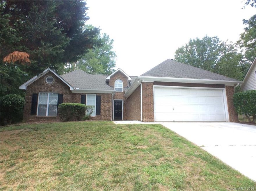 This brick-front ranch is light and bright with vaulted ceilings. The kitchen with stainless steel appliances is open to the dining area and family room for easy entertaining. The master retreat boasts a tray ceiling, and a bath with a dual sink vanity, a garden tub, and a shower. The spacious deck extends the living space outdoors. Located in the Harris-Houston area, with easy access to Harrisburg, UNC-C, I-485, and lots of shopping and dining off of University City Blvd!