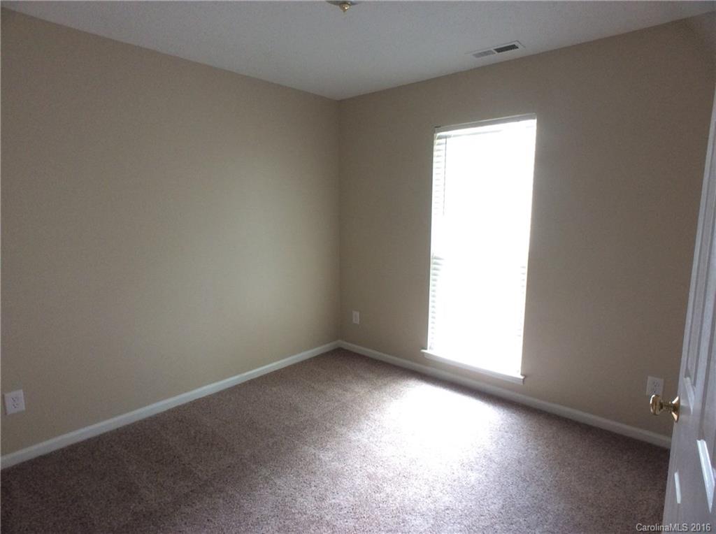 Hunting Creek - Residential Lease