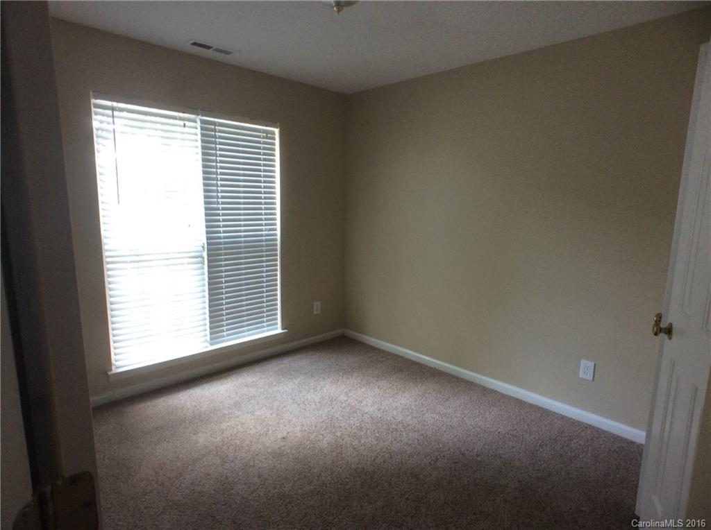 Hunting Creek - Residential Lease