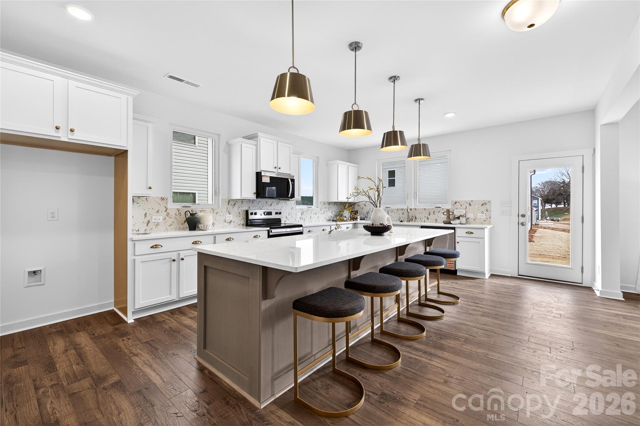 2312 Bulwarks Court 10