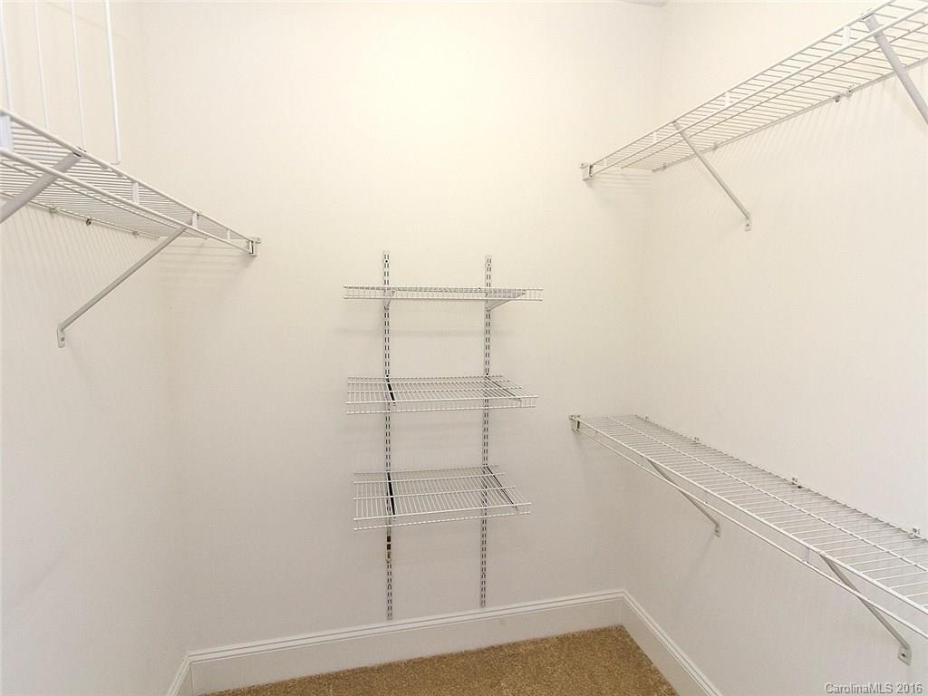 Beacon Knoll - Residential