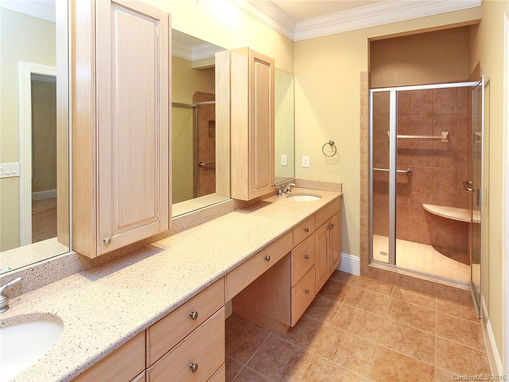 Beacon Knoll - Residential