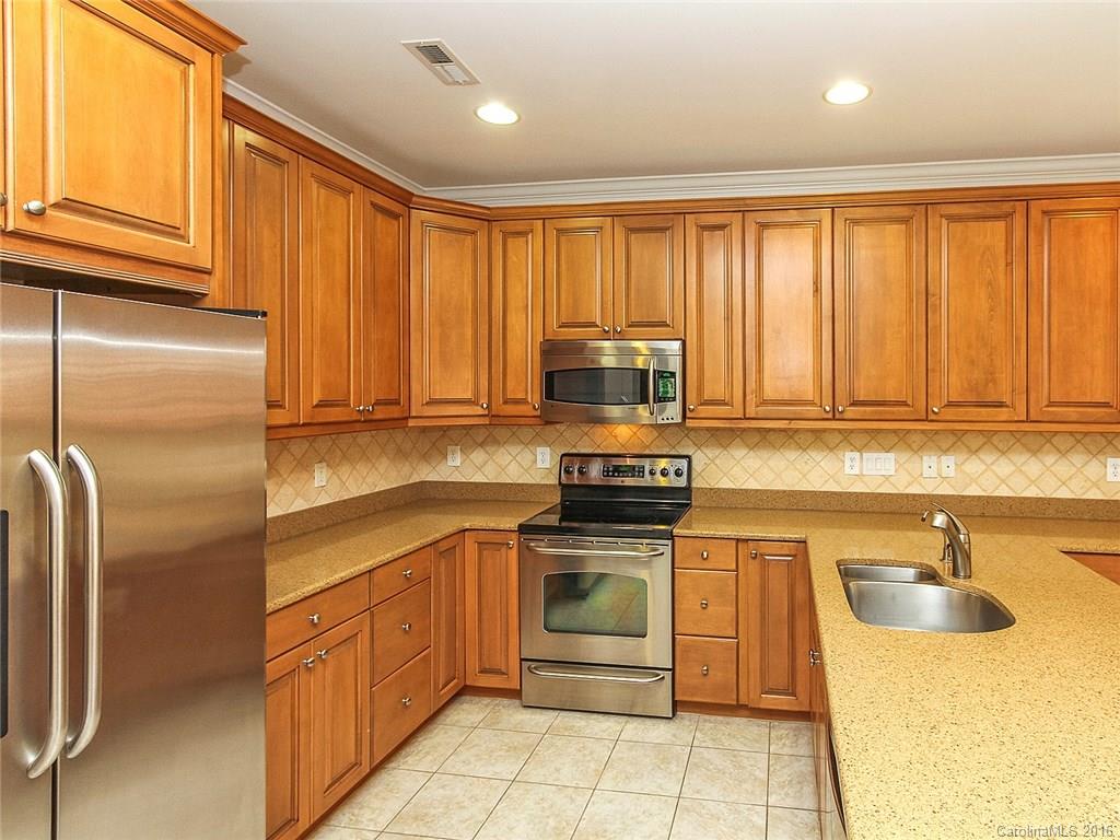 Beacon Knoll - Residential