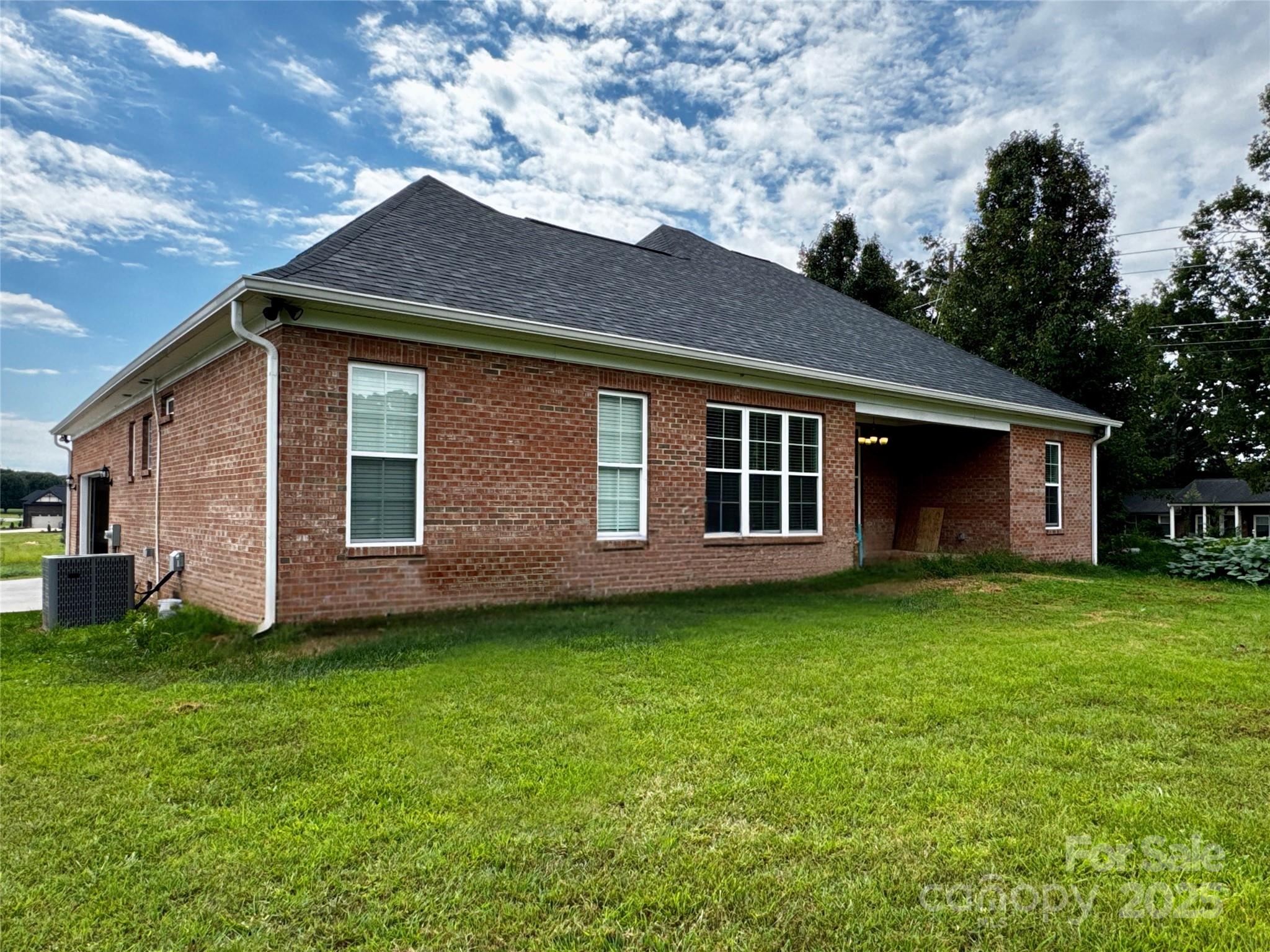 Long Meadows At Oak Grove - Residential