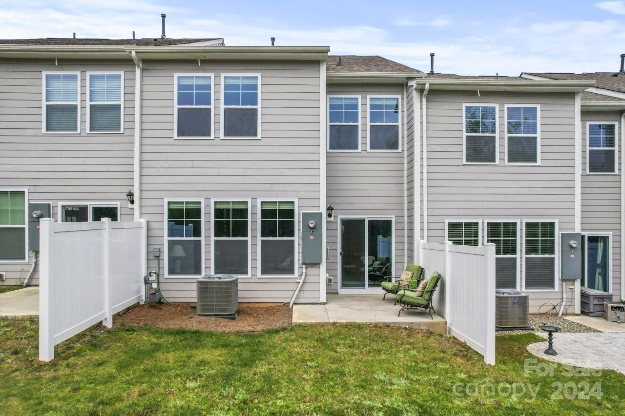 Ivy Ridge - Residential