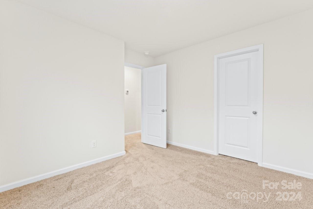 Ivy Ridge - Residential