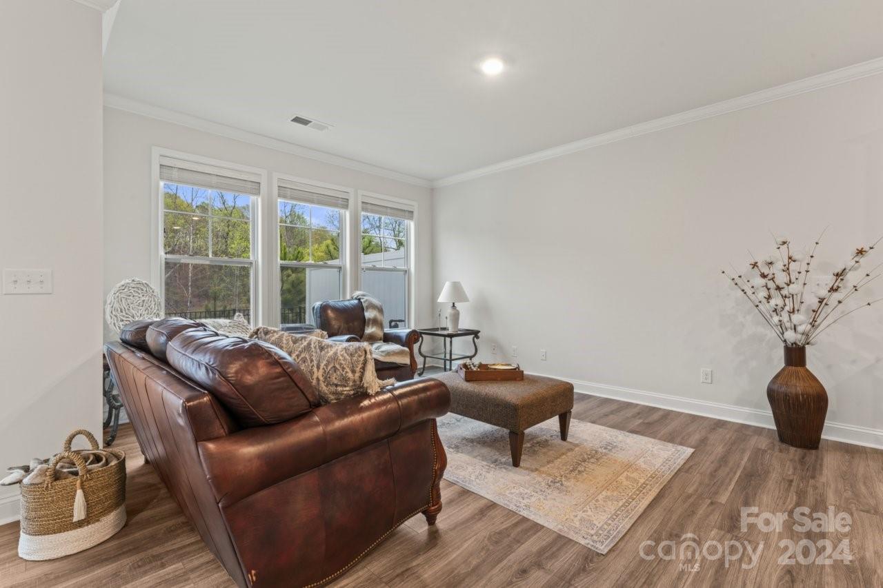 Ivy Ridge - Residential