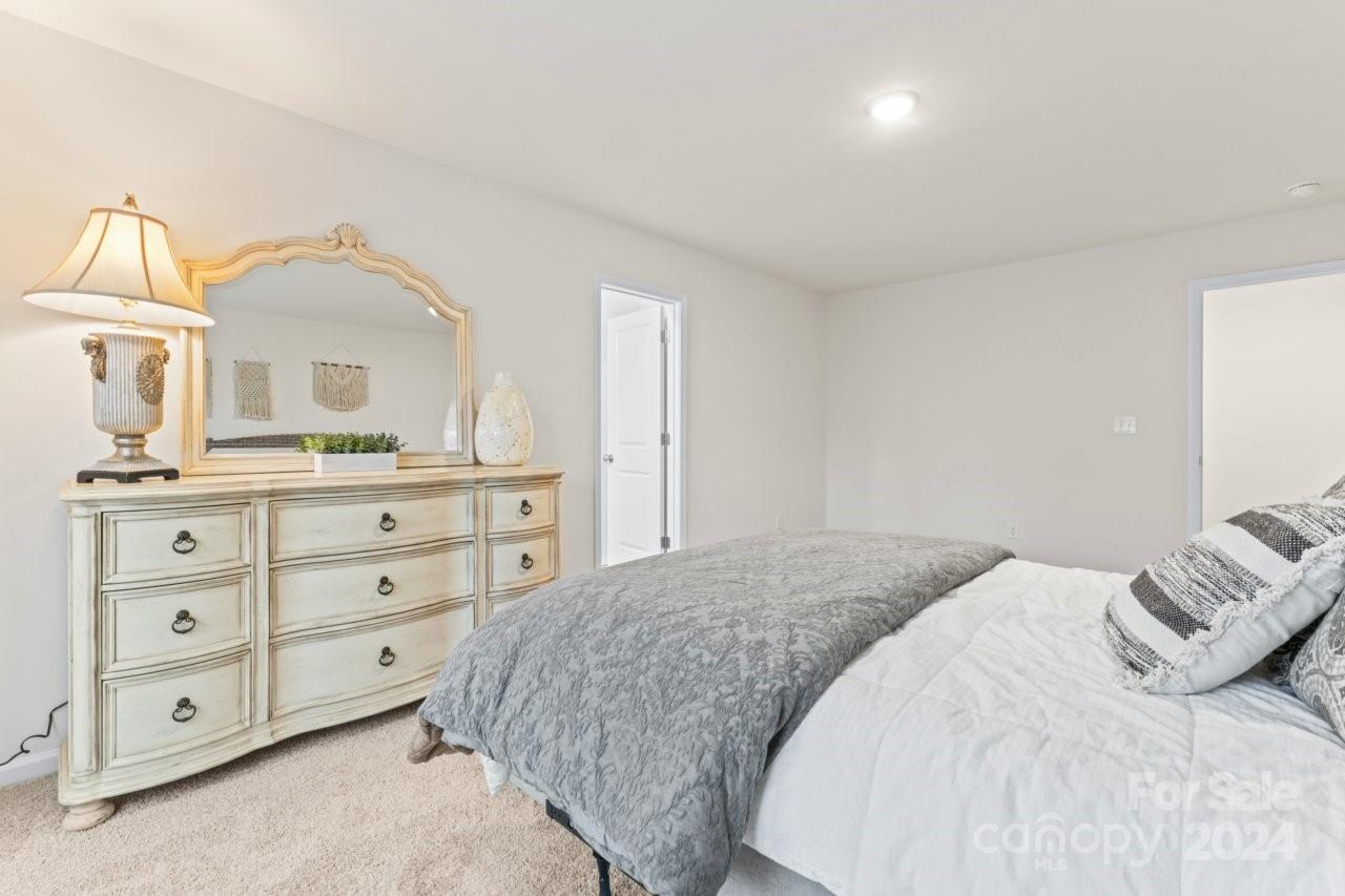 Ivy Ridge - Residential