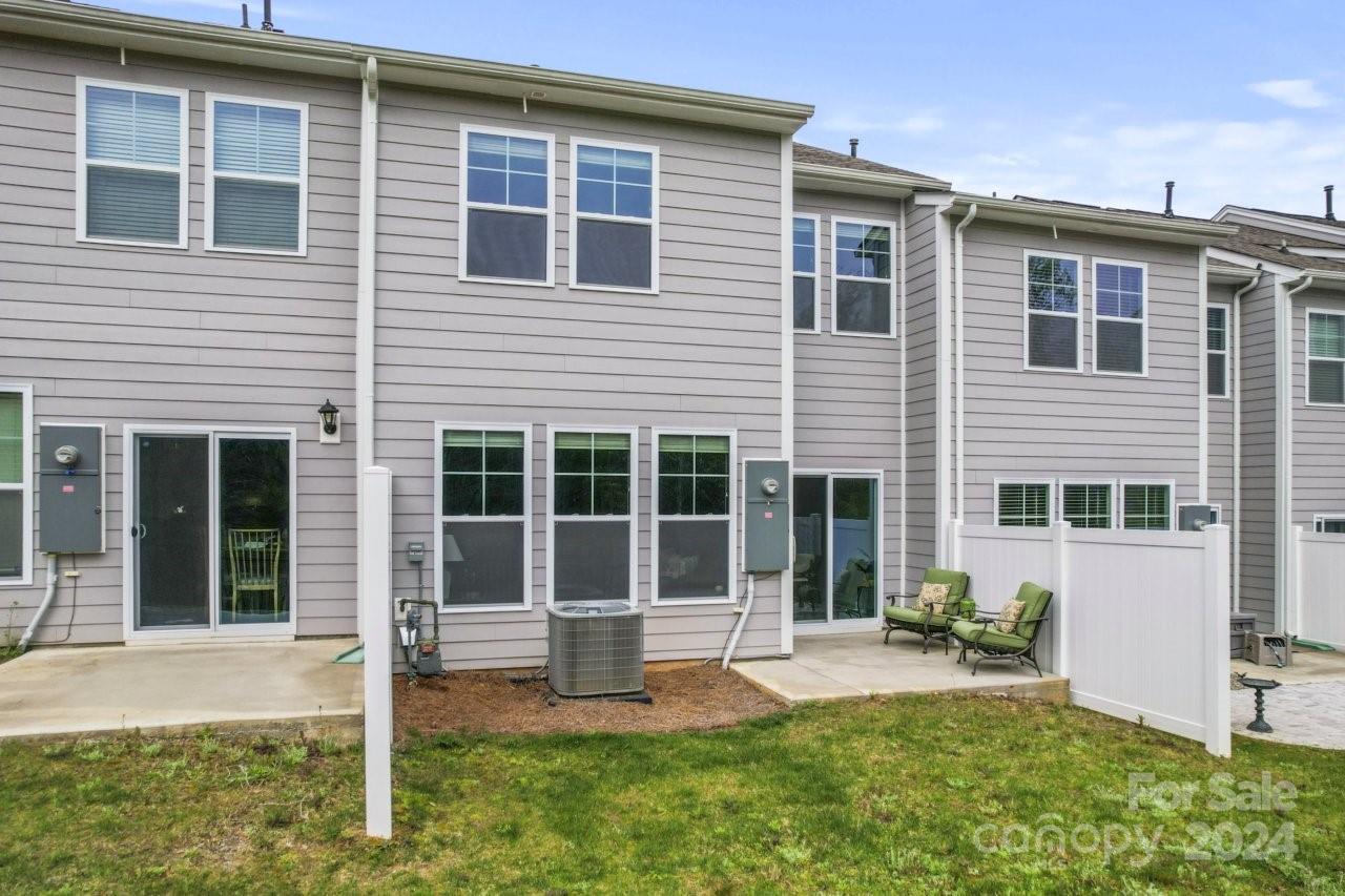 Ivy Ridge - Residential