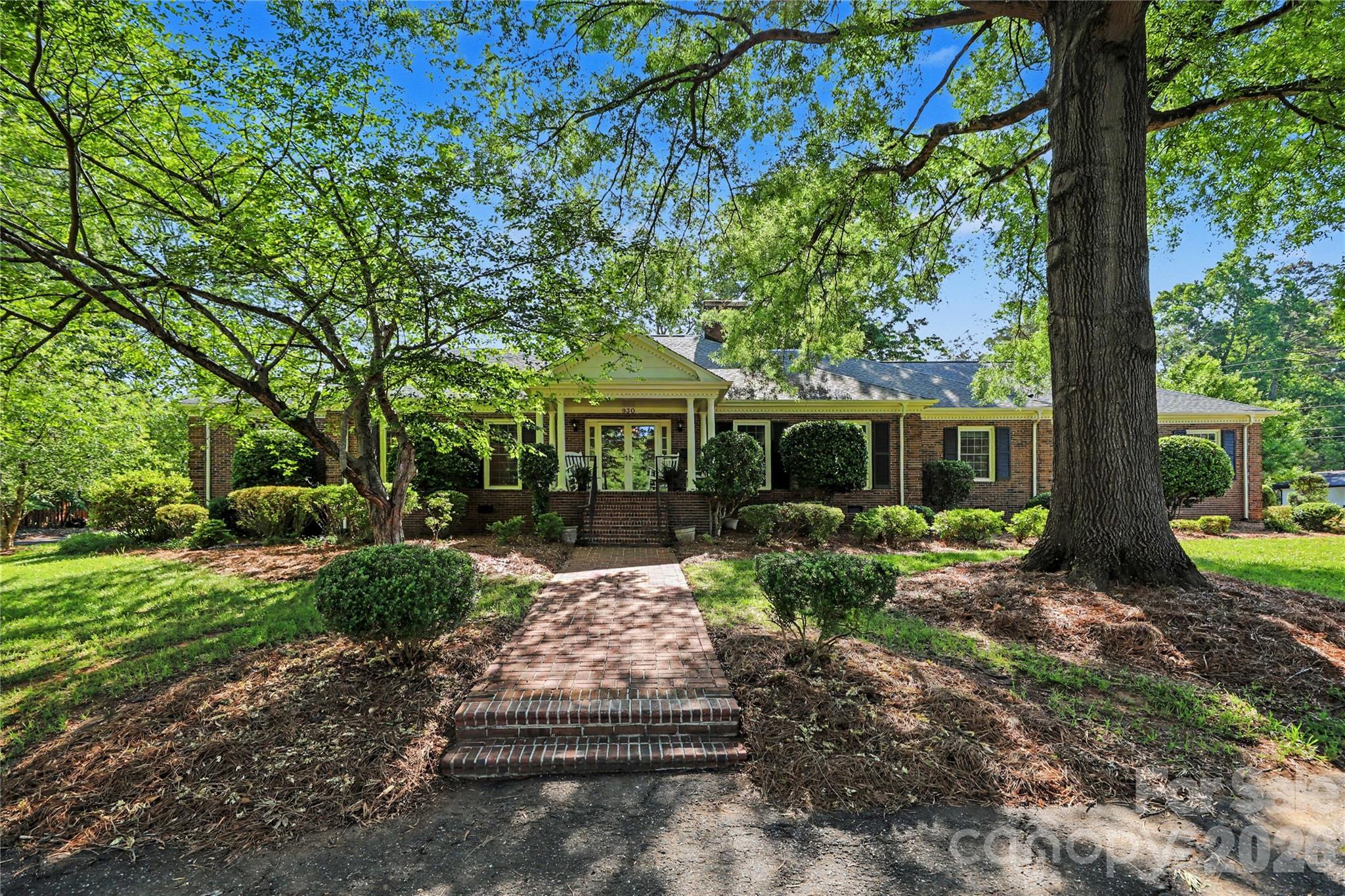 Sherwood Forest - Residential