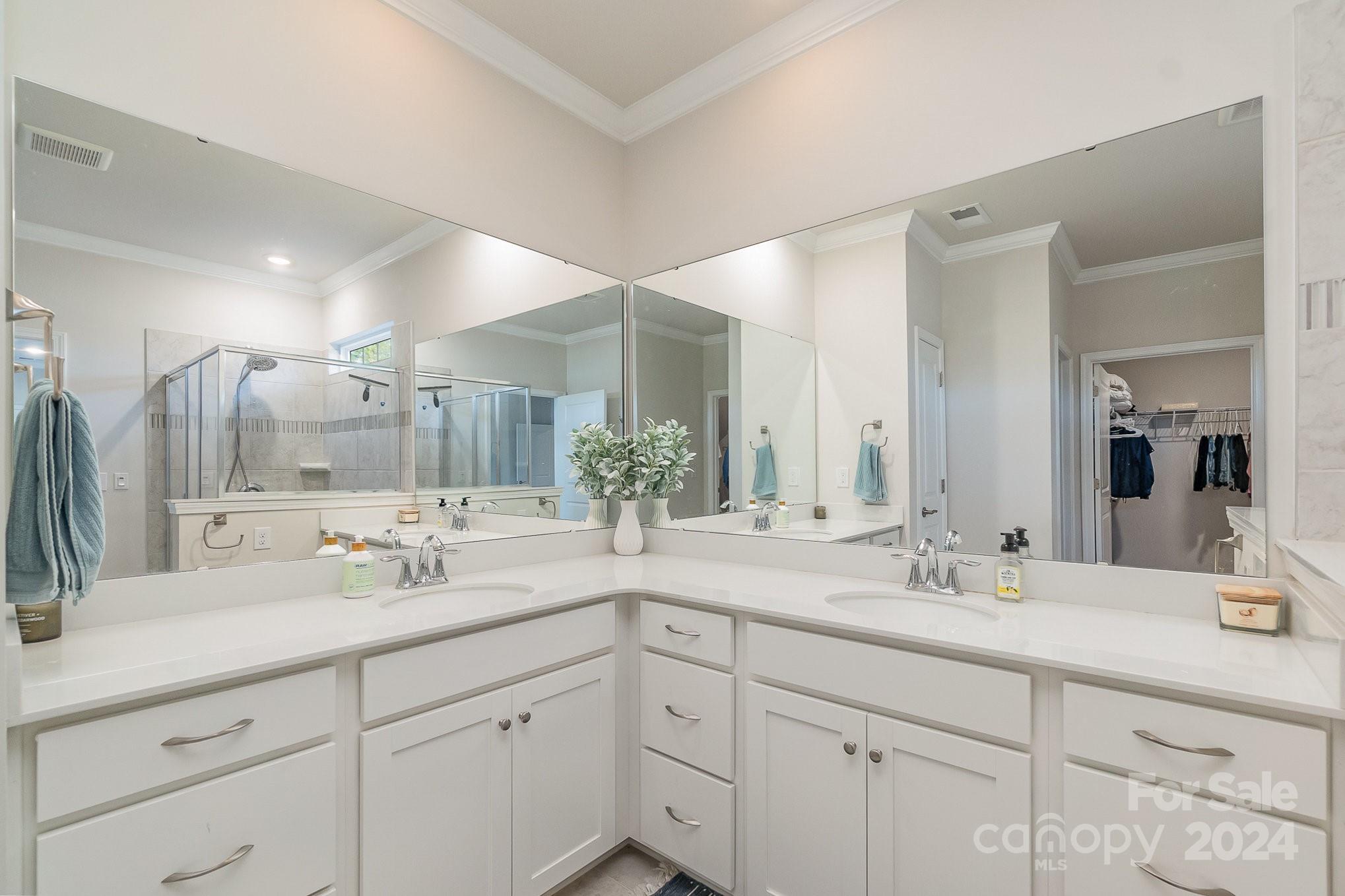 The Estates at Arlington Woods - Residential