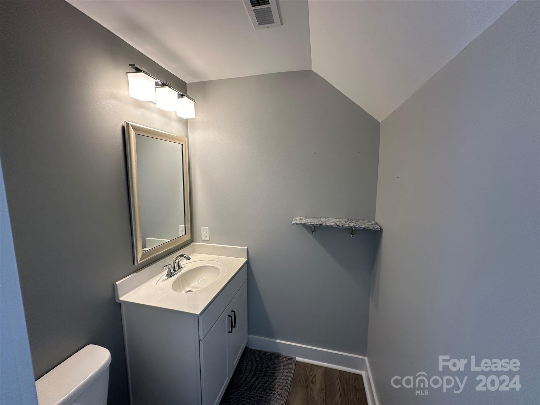 Central Point - Residential Lease