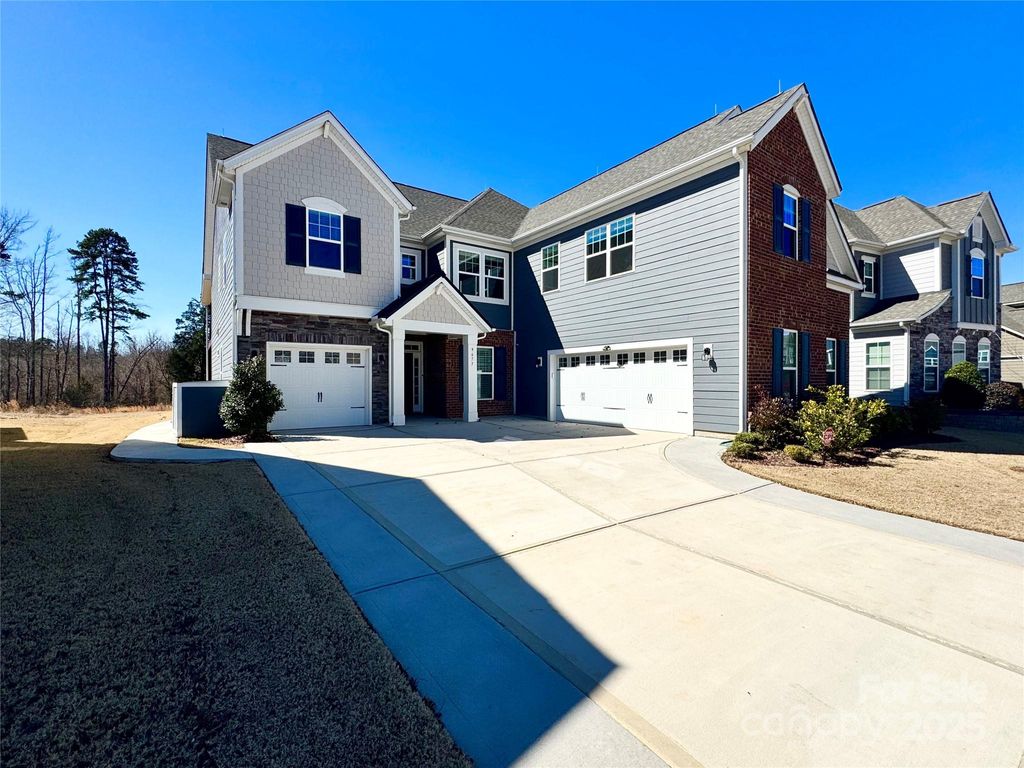 listing image 0