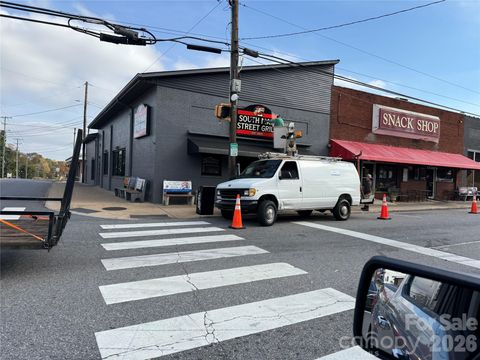 101 S Main Street Boiling Springs NC 28017