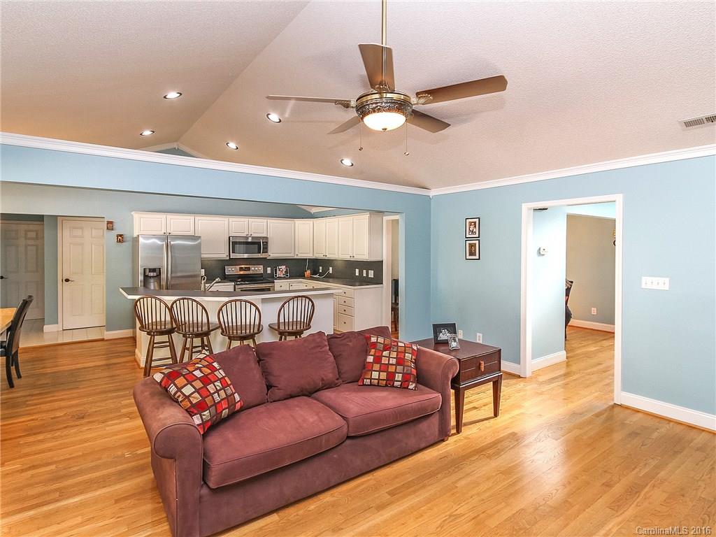 Monterey Hills - Residential